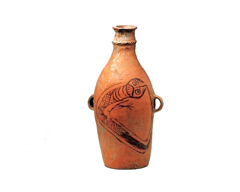 跟着仰韶看中国双耳人面鲵鱼纹彩陶瓶身披中国最古老的一条龙